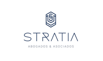 Stratia Abogados Logo